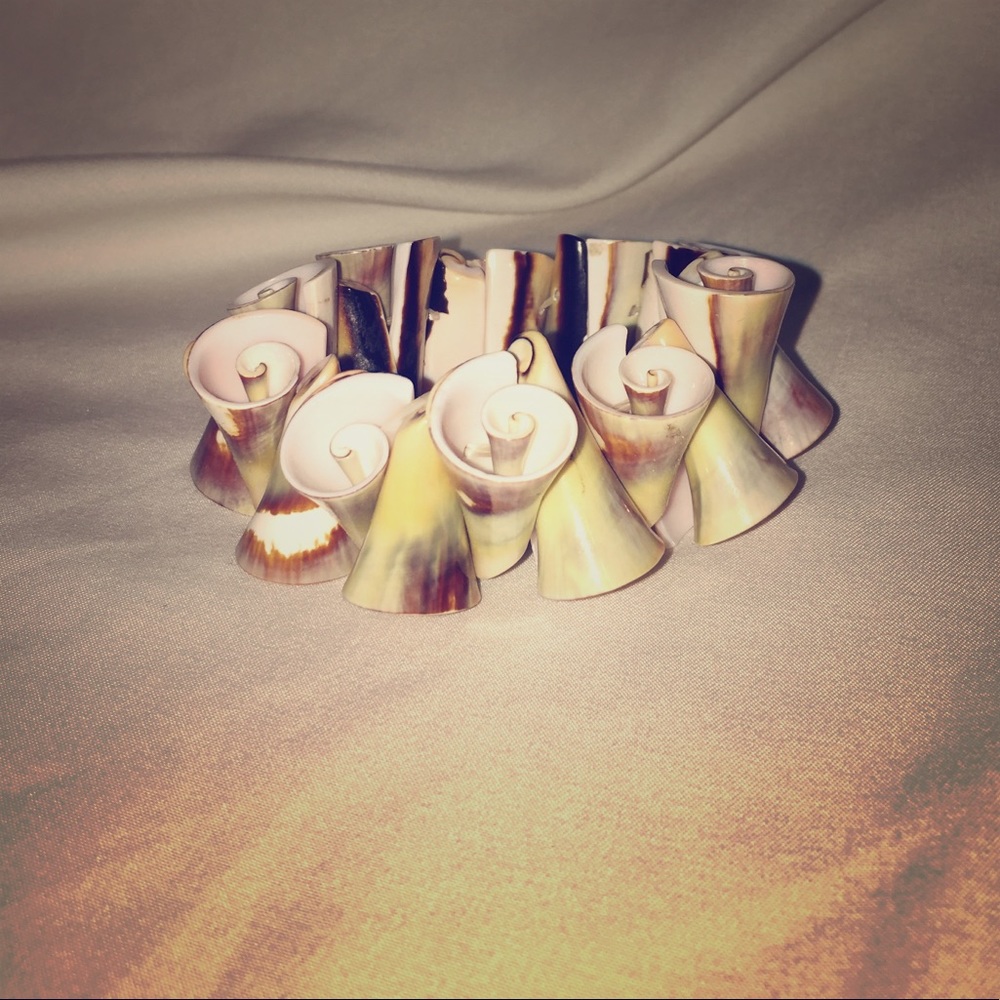 Shell Bracelet